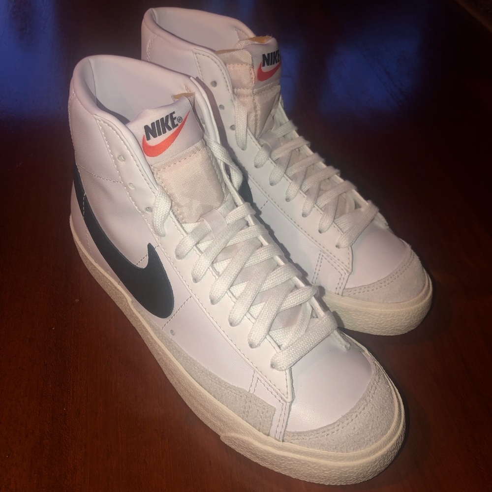 NIKE BLAZER MID 77 vintage white black - Womens size 6.5